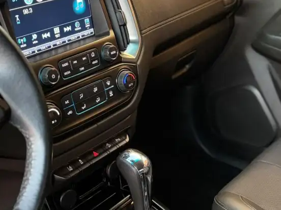 CHEVROLET-S10-2.8 HIGH COUNTRY 4X4 CD 16V TURBO DIESEL 4P AUTOMÁTICO CHEVROLET-S10-2016