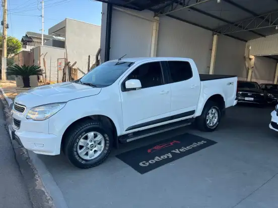 CHEVROLET-S10-2012