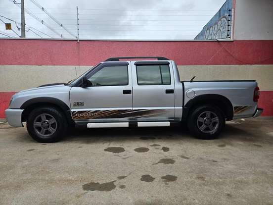 CHEVROLET-S10-2.4 MPFI RODEIO 4X2 CD 8V FLEX 4P MANUAL CHEVROLET-S10-2011