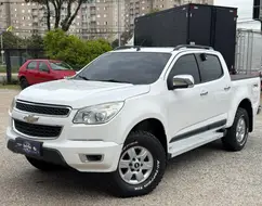 CHEVROLET S10 2.5 LT 4X4 CD 16V FLEX 4P MANUAL CHEVROLET S10 2.5 LT 4X4 CD 16V FLEX 4P MANUAL
