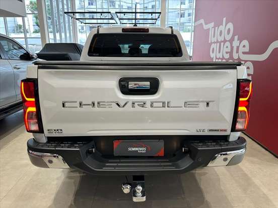 CHEVROLET-S10-2.8 16V TURBO DIESEL LTZ CD 4X4 AUTOMÁTICO CHEVROLET-S10-2025