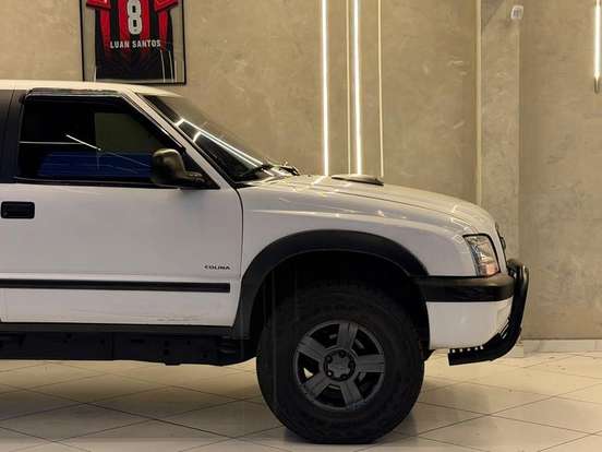 CHEVROLET-S10-2.8 COLINA 4X4 CD 12V TURBO ELECTRONIC INTERCOOLER DIESEL 4P MANUAL CHEVROLET-S10-2008