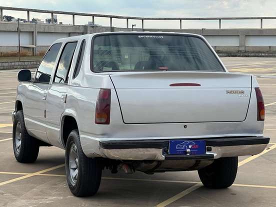 CHEVROLET-SILVERADO-4.2 TROPICAL 4X2 CD 18V TURBO DIESEL 4P MANUAL CHEVROLET-SILVERADO-2001