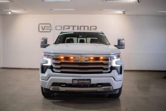 CHEVROLET SILVERADO 5.3 V8 GASOLINA 1500 HIGH COUNTRY 4X4 AUTOMÁTICO