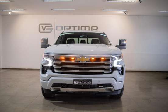 CHEVROLET-SILVERADO-2025