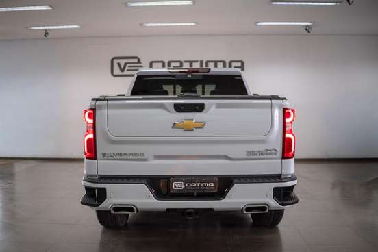 CHEVROLET-SILVERADO-2025