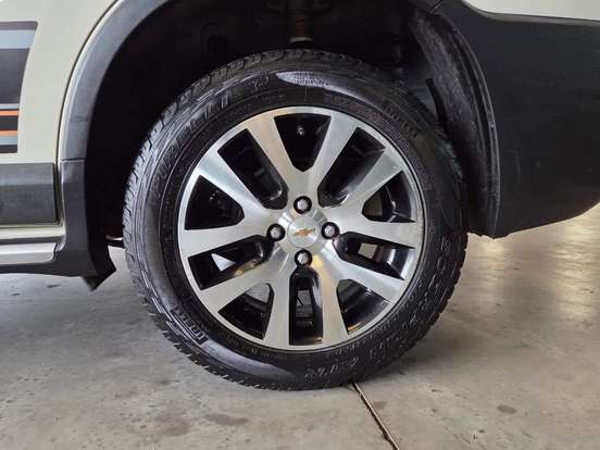 CHEVROLET-SPIN-2017