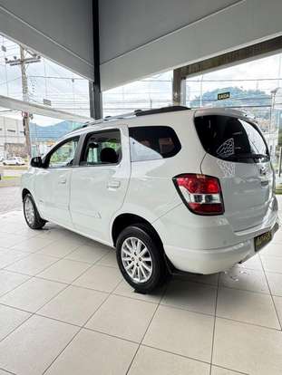 CHEVROLET-SPIN-2014