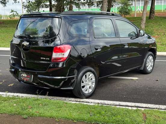CHEVROLET-SPIN-1.8 LTZ 8V FLEX 4P AUTOMÁTICO CHEVROLET-SPIN-2014