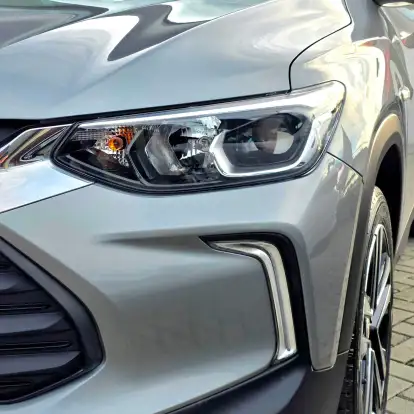 CHEVROLET-TRACKER-2025