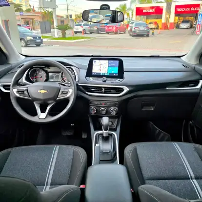CHEVROLET-TRACKER-2025