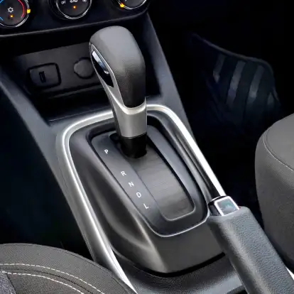 CHEVROLET-TRACKER-2025