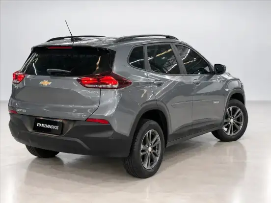 CHEVROLET-TRACKER-2022