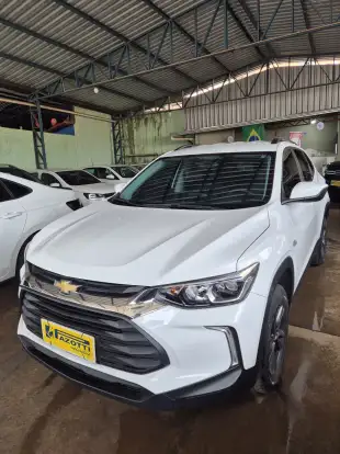 CHEVROLET-TRACKER-2022