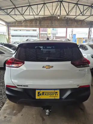 CHEVROLET-TRACKER-2022
