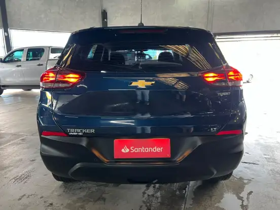 CHEVROLET-TRACKER-2024