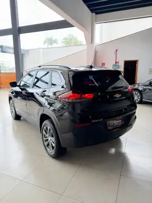 CHEVROLET-TRACKER-2025