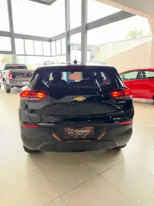 CHEVROLET-TRACKER-2025