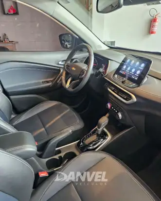CHEVROLET-TRACKER-2025