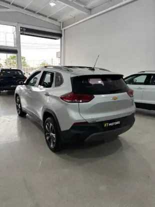 CHEVROLET-TRACKER-2022