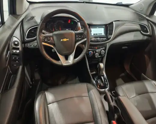 CHEVROLET-TRACKER-2017