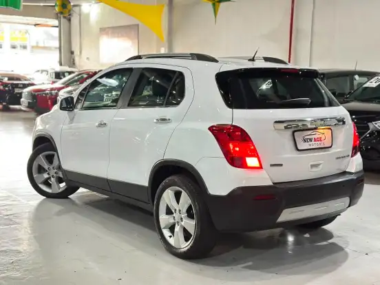 CHEVROLET-TRACKER-2013
