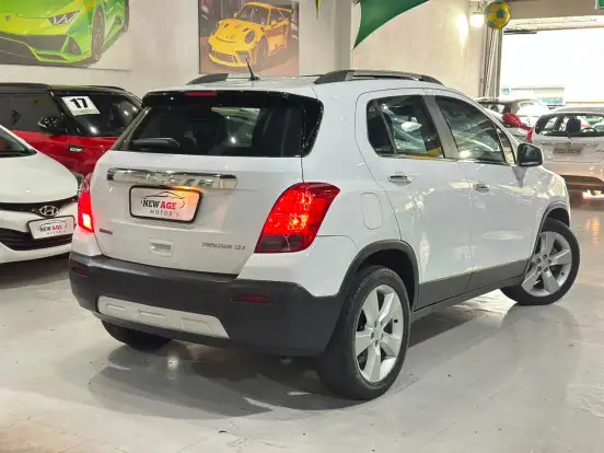 CHEVROLET-TRACKER-2013