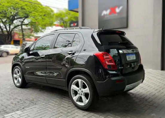 CHEVROLET-TRACKER-2014