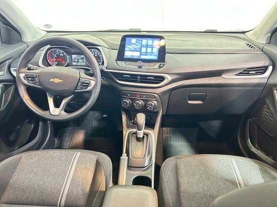 CHEVROLET-TRACKER-2023