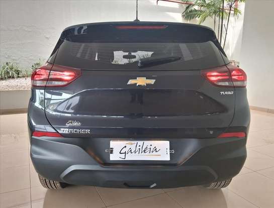 CHEVROLET-TRACKER-2024