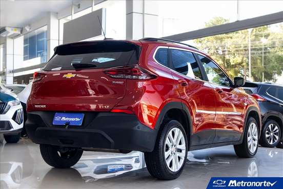 CHEVROLET-TRACKER-2023