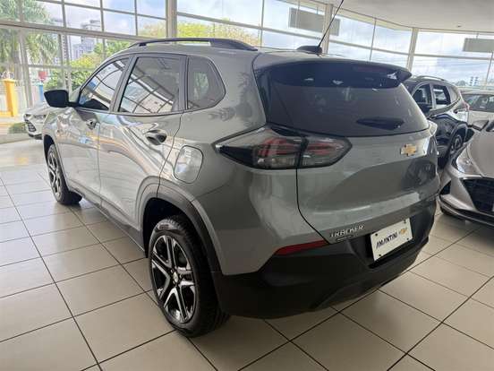 CHEVROLET-TRACKER-2025