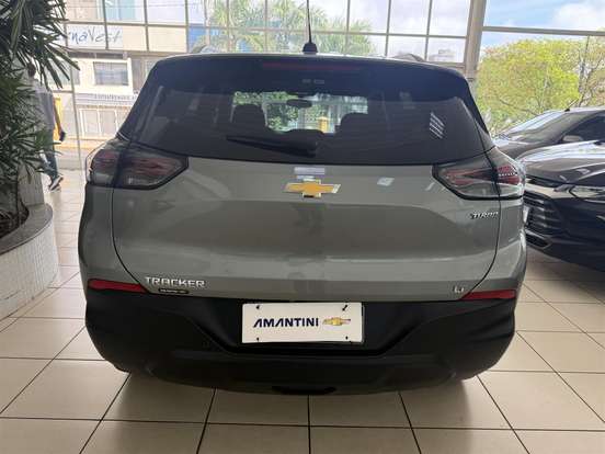 CHEVROLET-TRACKER-2025
