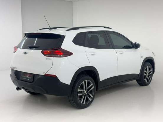 CHEVROLET-TRACKER-2023
