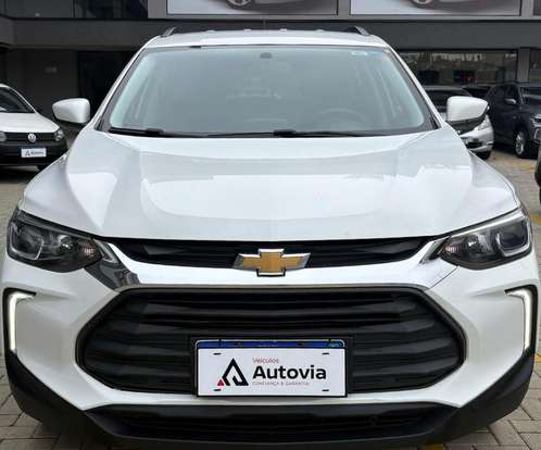 CHEVROLET-TRACKER-2023