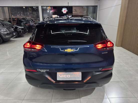 CHEVROLET-TRACKER-2024