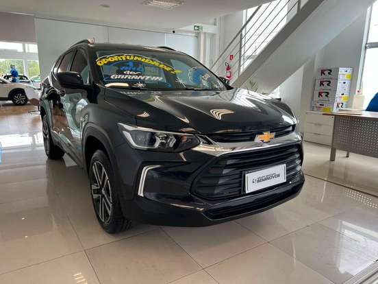 CHEVROLET-TRACKER-2023