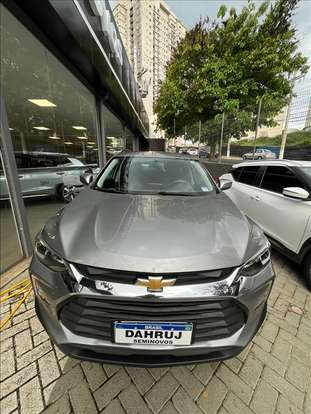 CHEVROLET-TRACKER-2023