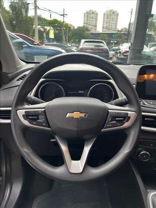 CHEVROLET-TRACKER-2023