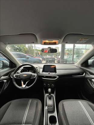 CHEVROLET-TRACKER-2023