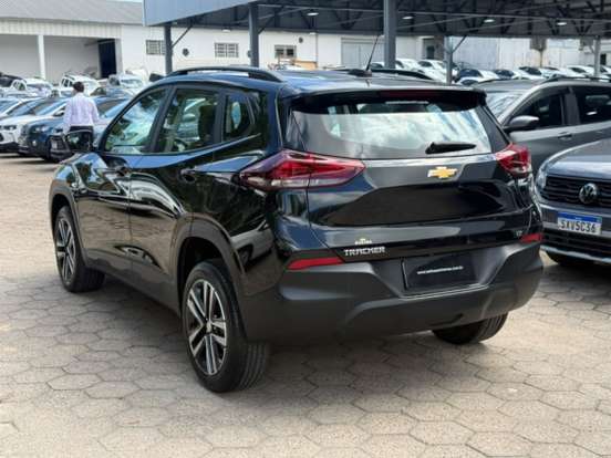 CHEVROLET-TRACKER-2024