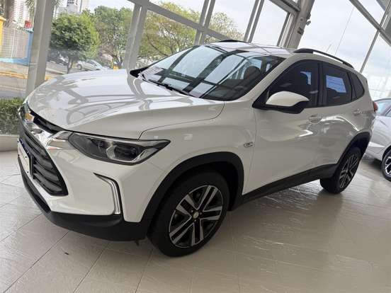 CHEVROLET-TRACKER-2023