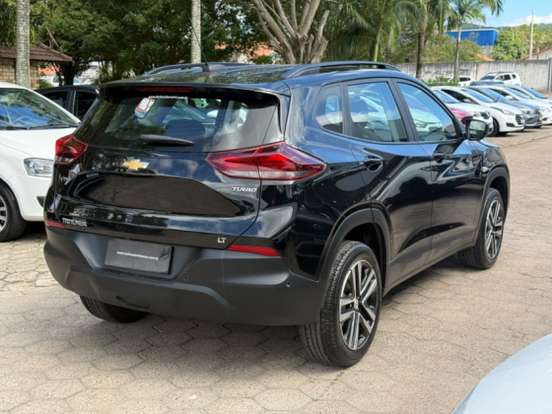 CHEVROLET-TRACKER-2024