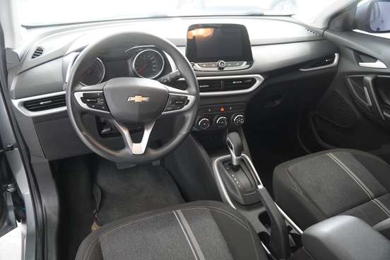 CHEVROLET-TRACKER-2024