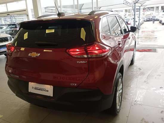 CHEVROLET-TRACKER-2022