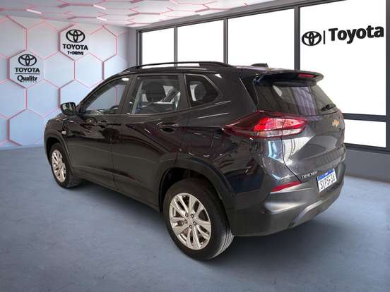 CHEVROLET-TRACKER-2024