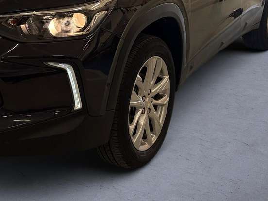 CHEVROLET-TRACKER-2024