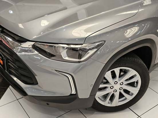 CHEVROLET-TRACKER-2024