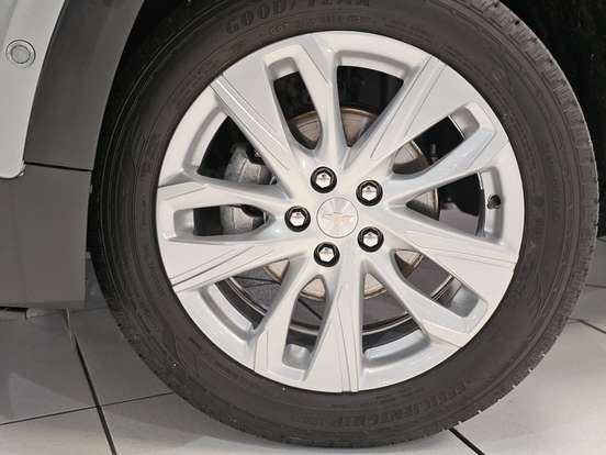 CHEVROLET-TRACKER-2024