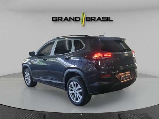 CHEVROLET-TRACKER-2023